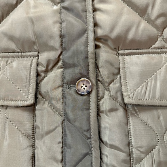 Lucky Brand Green Puffer Jacket with Quilted Design - Picture 7 of 13